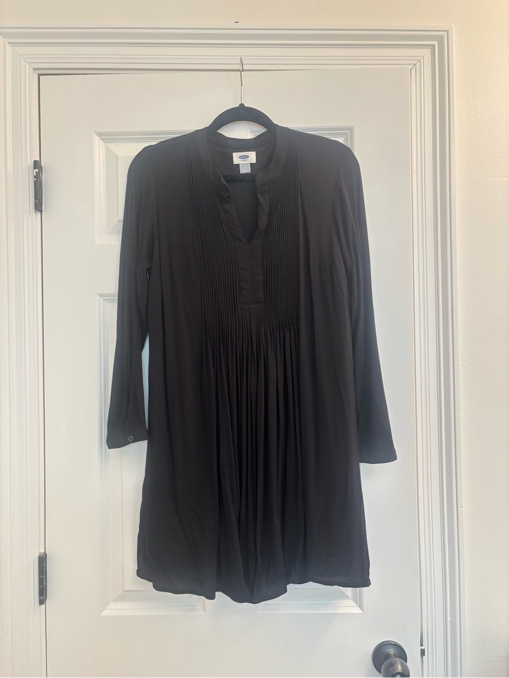 Old Navy Black Pleated Tunic Top - Women's Long Sleeve